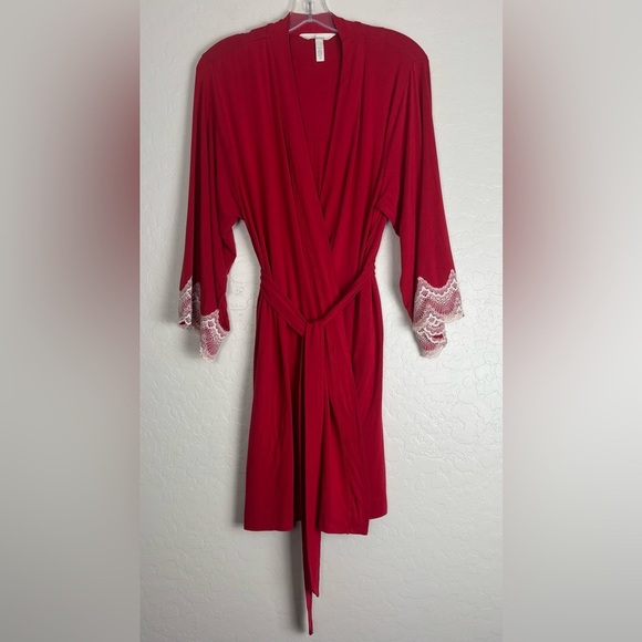 Soma Lace 3/4 Sleeve Robe Soft Tie Waist Knee Length S/M Red White 1403 - Picture 1 of 6